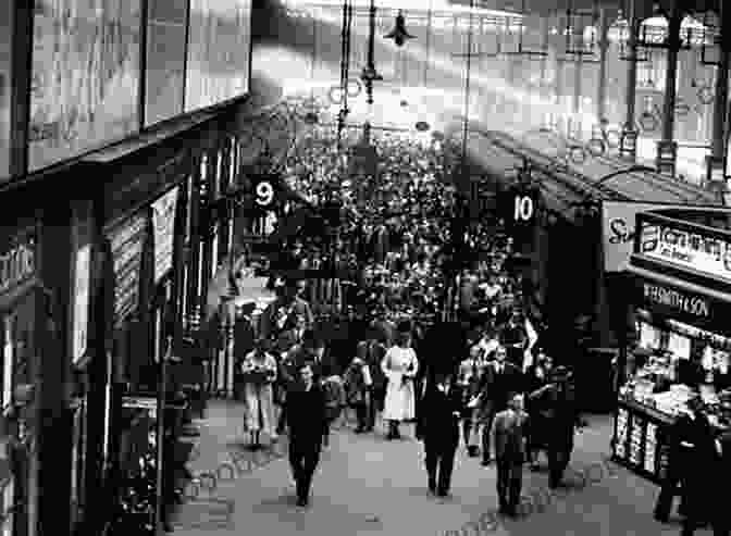 A Busy Railway Station In The 1950s British Railways In The 1950s And 60s (Shire Library 699)