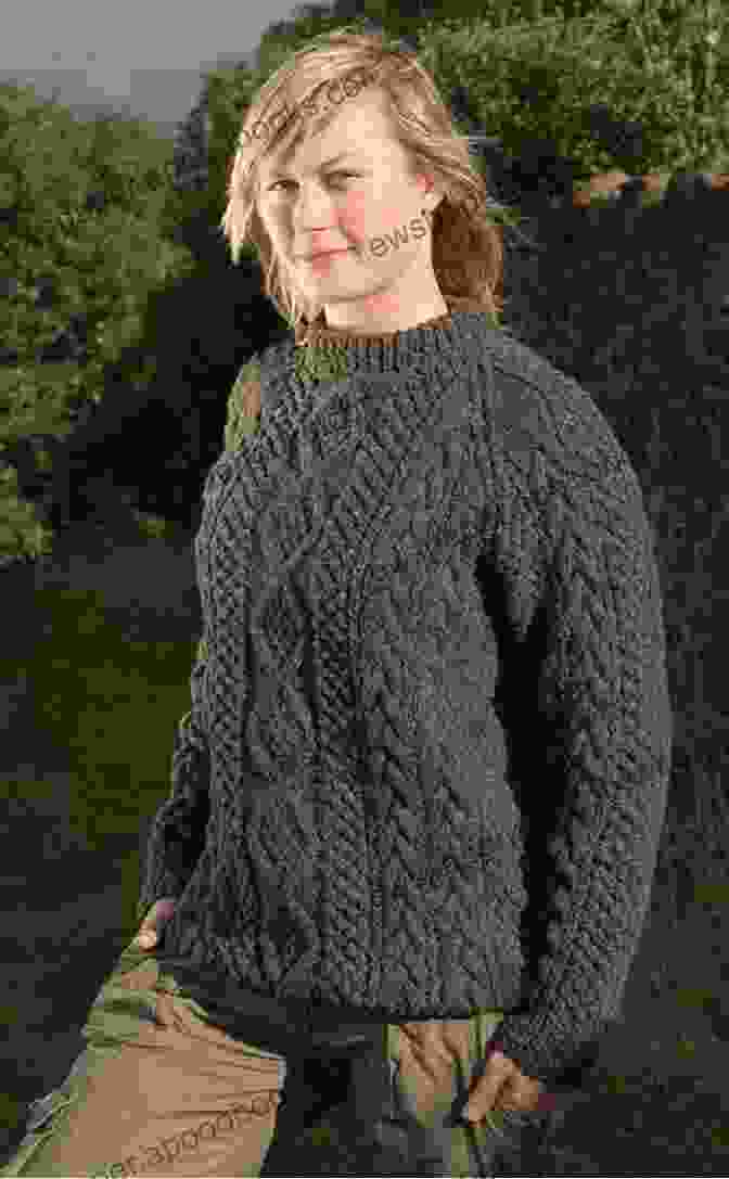 Aran Knitting Pattern Featuring Intricate Cable Patterns Patterns For Guernseys Jerseys Arans (Dover Knitting Crochet Tatting Lace)