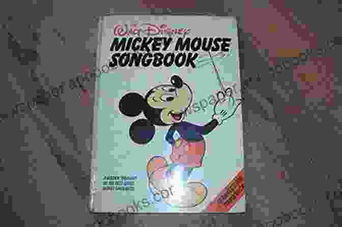 The Disney Theme Park Songbook Cover, Featuring Mickey Mouse And Other Disney Characters The Disney Theme Park Songbook: Remember The Magic (PIANO VOIX GU)